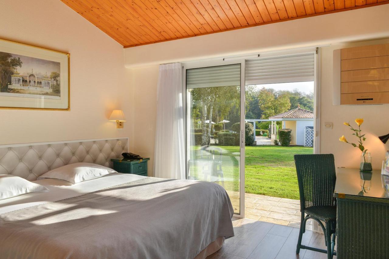 Logis Hotel Val De Vienne Le Vigeant Kültér fotó